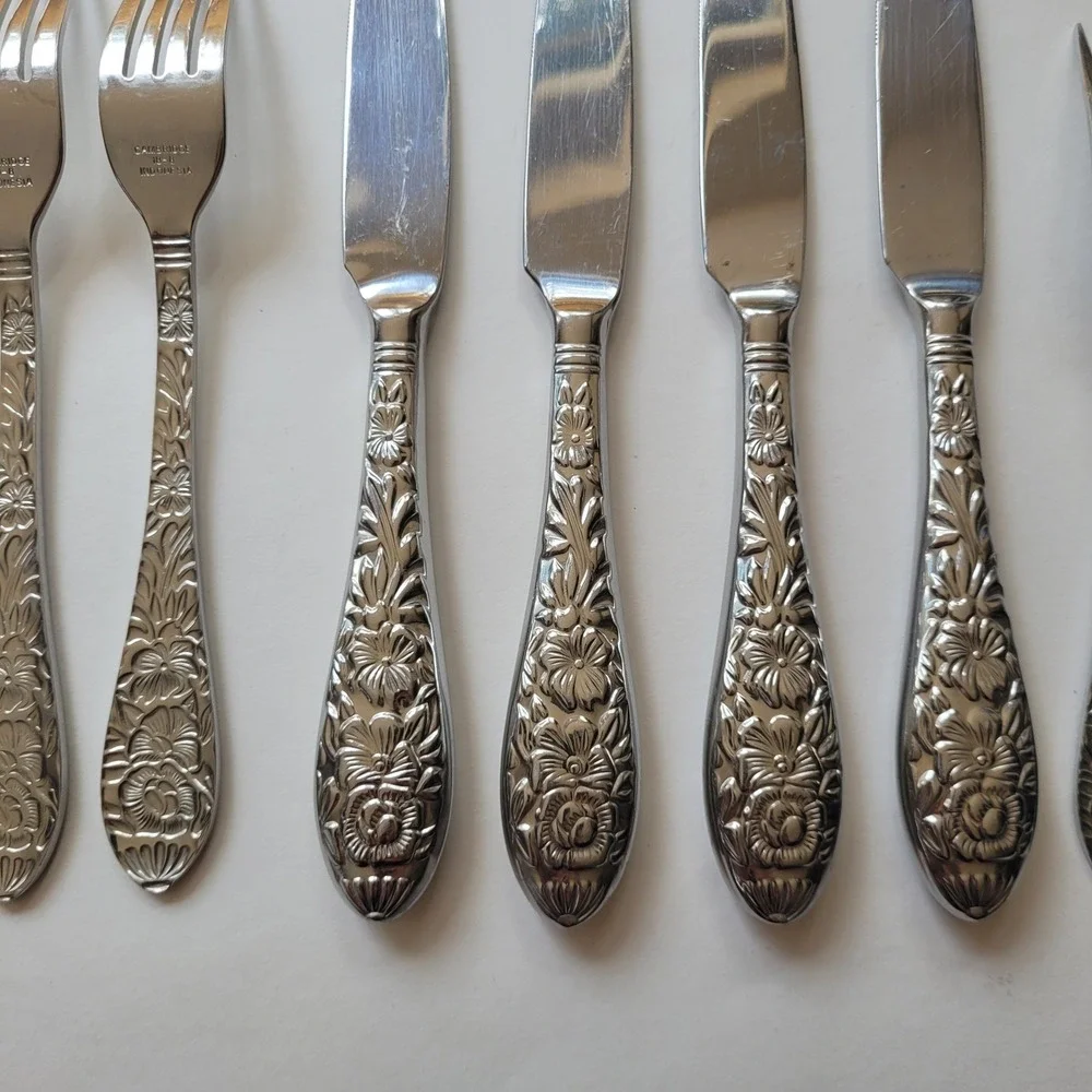 Cambridge Stainless Flatware 9 Lot Floral Fork Knife